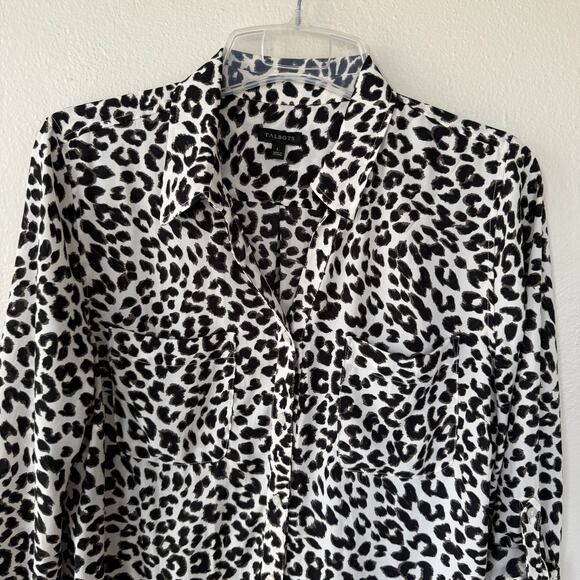 Talbots size L Animal print Buttondown blouse Roll Tab Sleeve - Picture 3 of 9